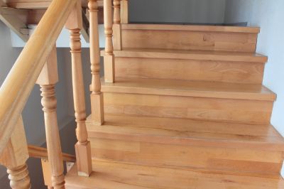 Bannister Tightening in Kansas City, KS